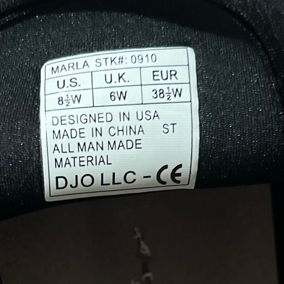 Dr. Comfort Marla Black Machine Washable Double Depth Shoe, Size 8 1/2 Wide - Picture 14 of 14